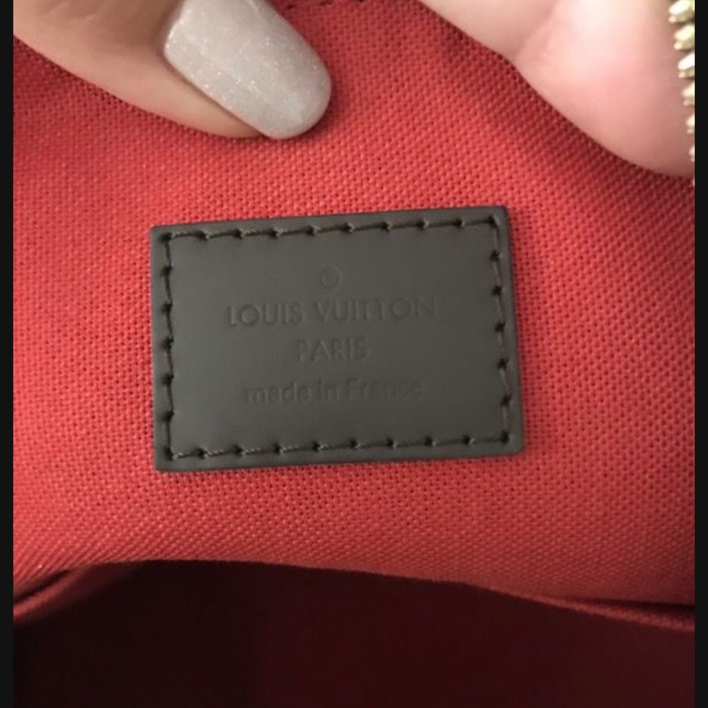 Louis Vuitton hobo purse - Picture 4 of 5